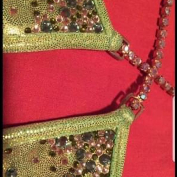 Competition bikini - Picture 4 of 7